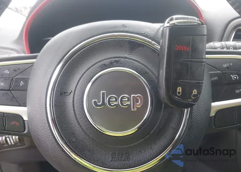 2019 Jeep Compass Trailhawk 4X4 z USA, uszkodzony, nr VIN 3C4NJDDBXKT765647